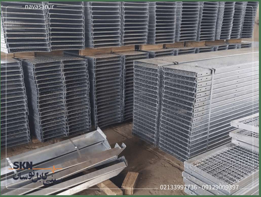 a-large-number-of-hot-dipped-galvanized-cable-trays-are-pre-packaged-and-ready-to-ship-to-the-swing-cable-tray-customer-1030x778_(1) سینی کابل گالوانیزه آبکاری گرم